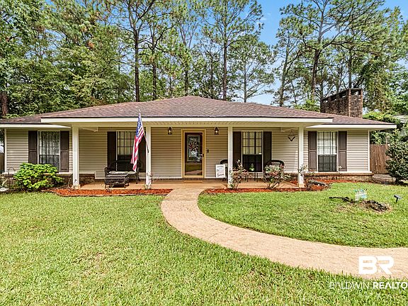 2nd image of 103 Golmon Cir