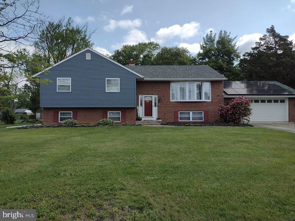 1st image of 109 Victor Ave