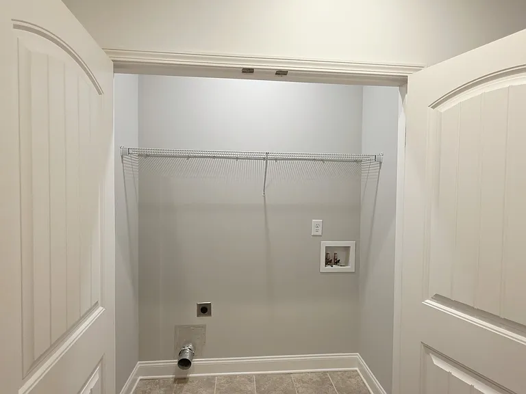 1623 Hampshire Pl — Photo 16