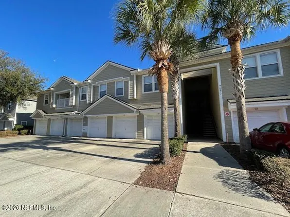 7071 DEER LODGE Circle #111, Jacksonville, FL 32256