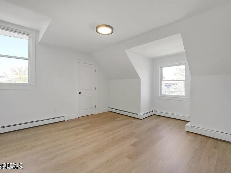 295 Westwood Ave #4 — Photo 11