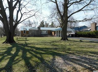 1115 Kern Rd, Washington, IL 61571