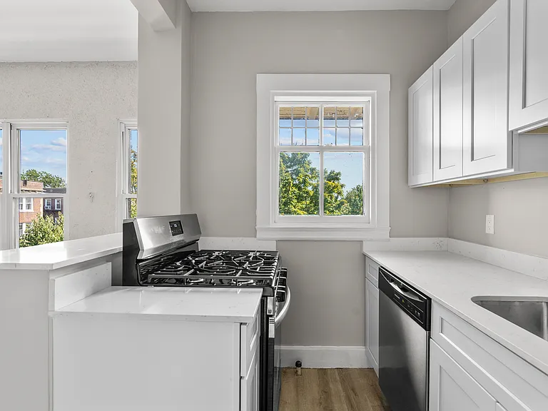 19 Agassiz Street — Photo 20