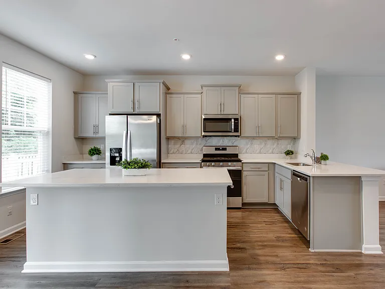 7964 Patterson Way — Photo 17