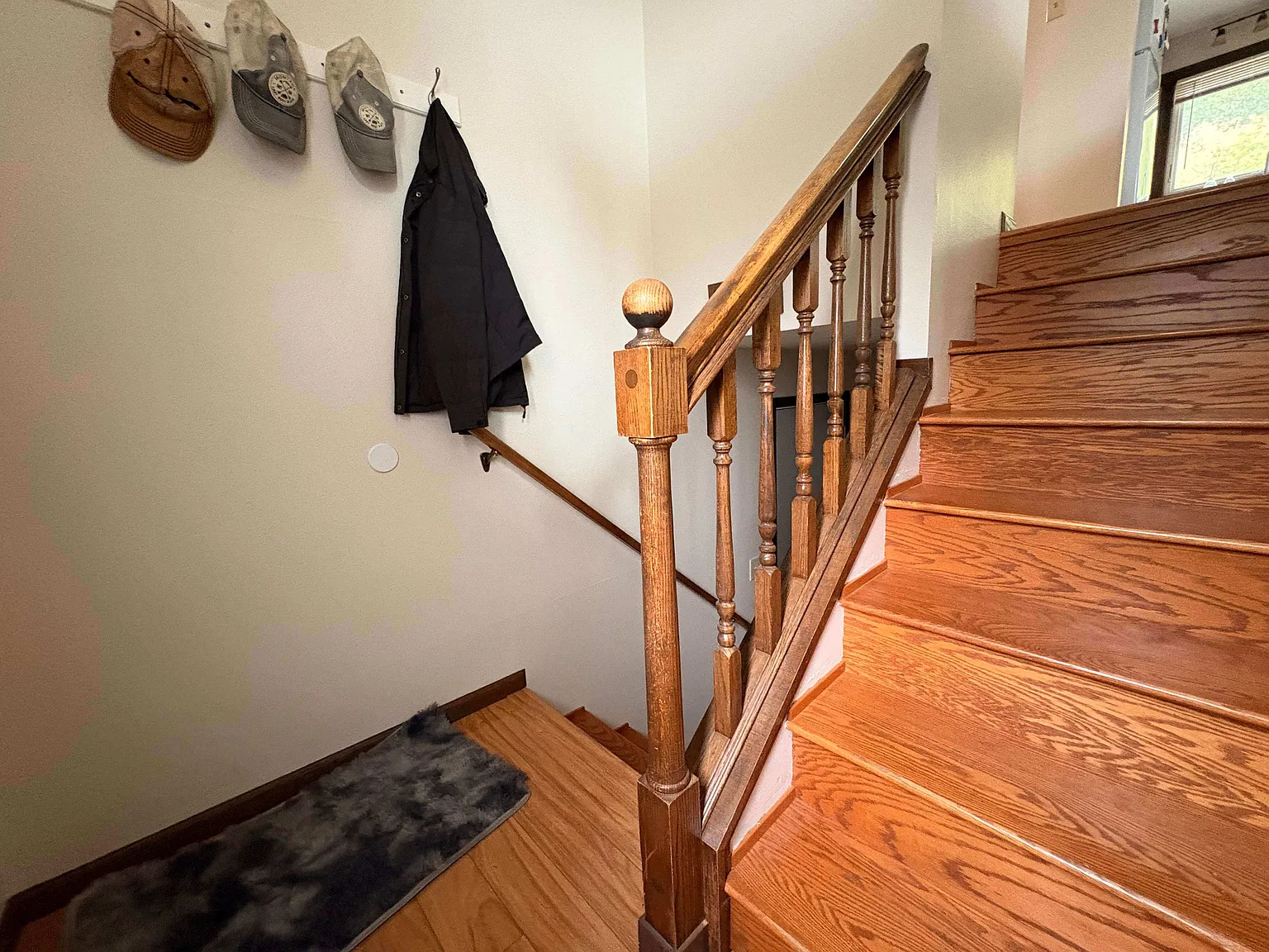 3 bed, 1502 sqft, $2,000 — Photo 4