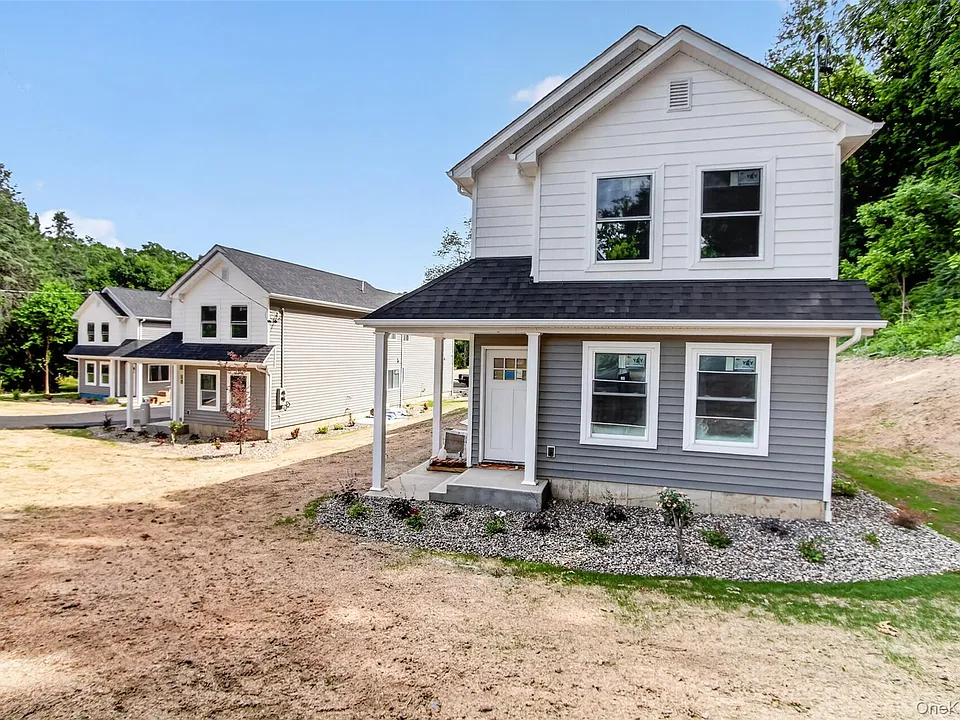 19 Hooker St
