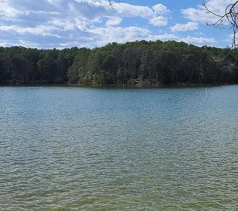 4th image of 922 Skipjack Rd