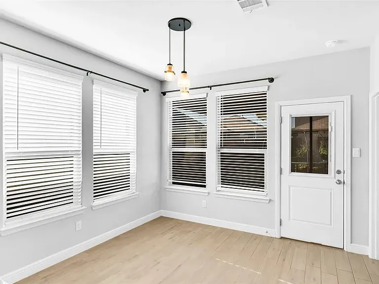 11057 Temple Gardens Trl — Photo 21