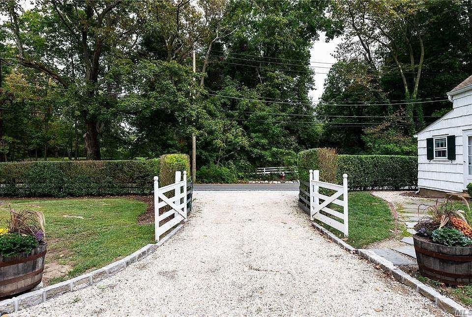 28 Factory Pond Rd, Locust Valley, NY 11560 Zillow