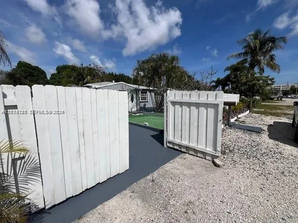 307 SW 15th St #1, Fort Lauderdale, FL 33315
