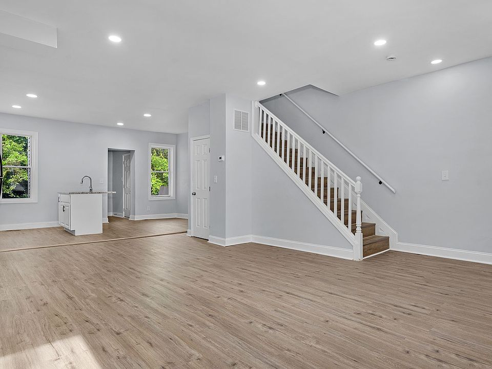 1st image of 510 N Edgewood St