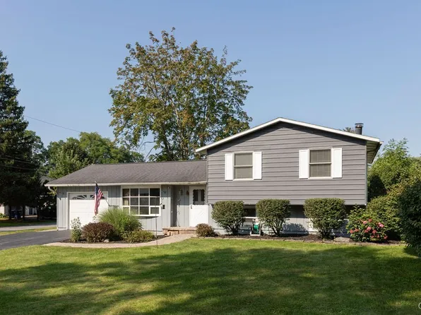 21 Artillery Ln, Baldwinsville, NY 13027