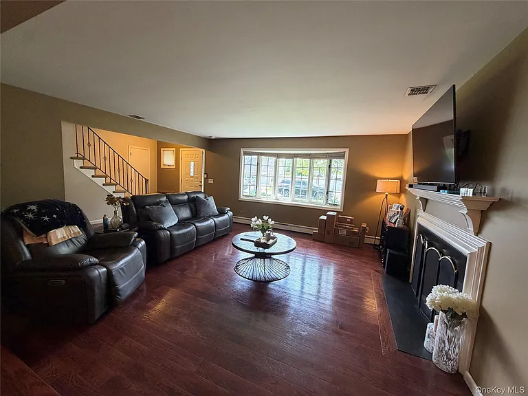 3 Deeringwood Ln — Photo 8