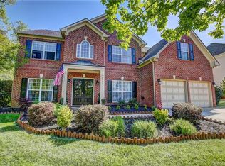 5701 Carter Woods Ct, Waxhaw, NC 28173