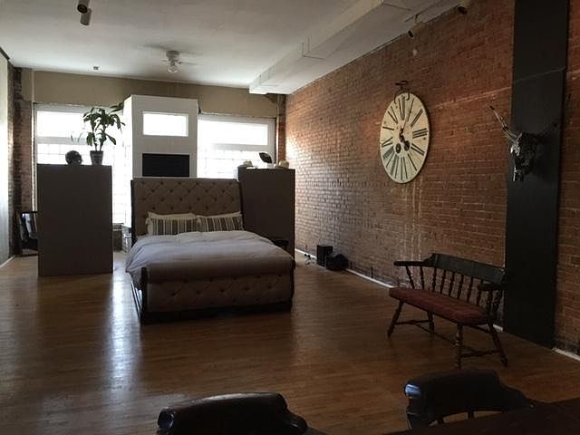 1st image of 1000 Pacific St