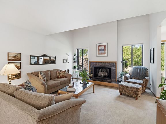 3rd image of 847 E Windfield Pl