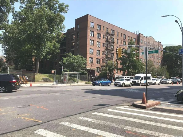 141-05 Northern Blvd #7H, Flushing, NY 11354