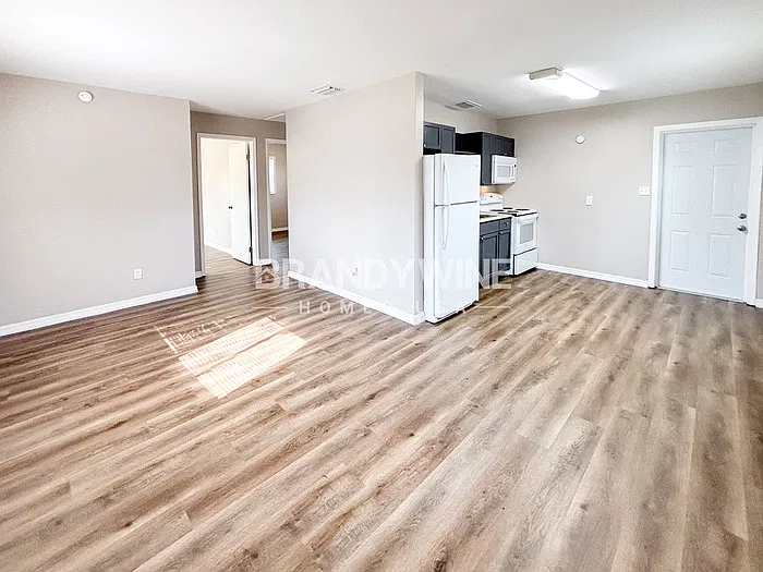 2 bed, 1.0 bath, 672 sqft, $1,675 — Photo 4