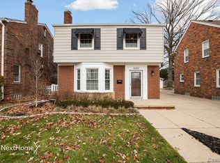 32210 W Chicago St, Livonia, MI 48150