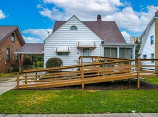 140 E 192nd St, Euclid, OH
