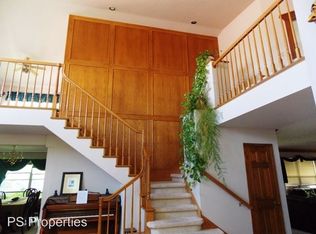 13613 Vic Rd NE, Albuquerque, NM 87112