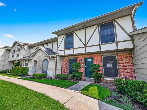 30 Windsor Ct, Missouri City, TX 77459