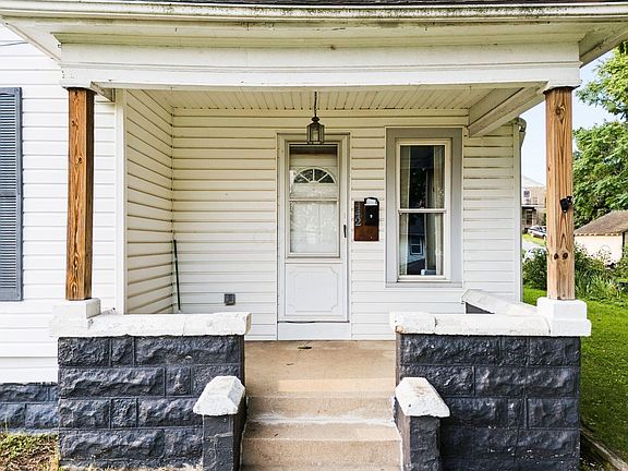 3rd image of 442 Clarendon St