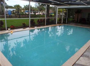 2377 SW 27th Ter, Fort Lauderdale, FL 33312