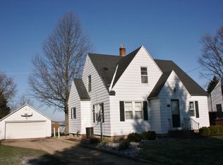 4024 38th St, Hamilton, MI 49419