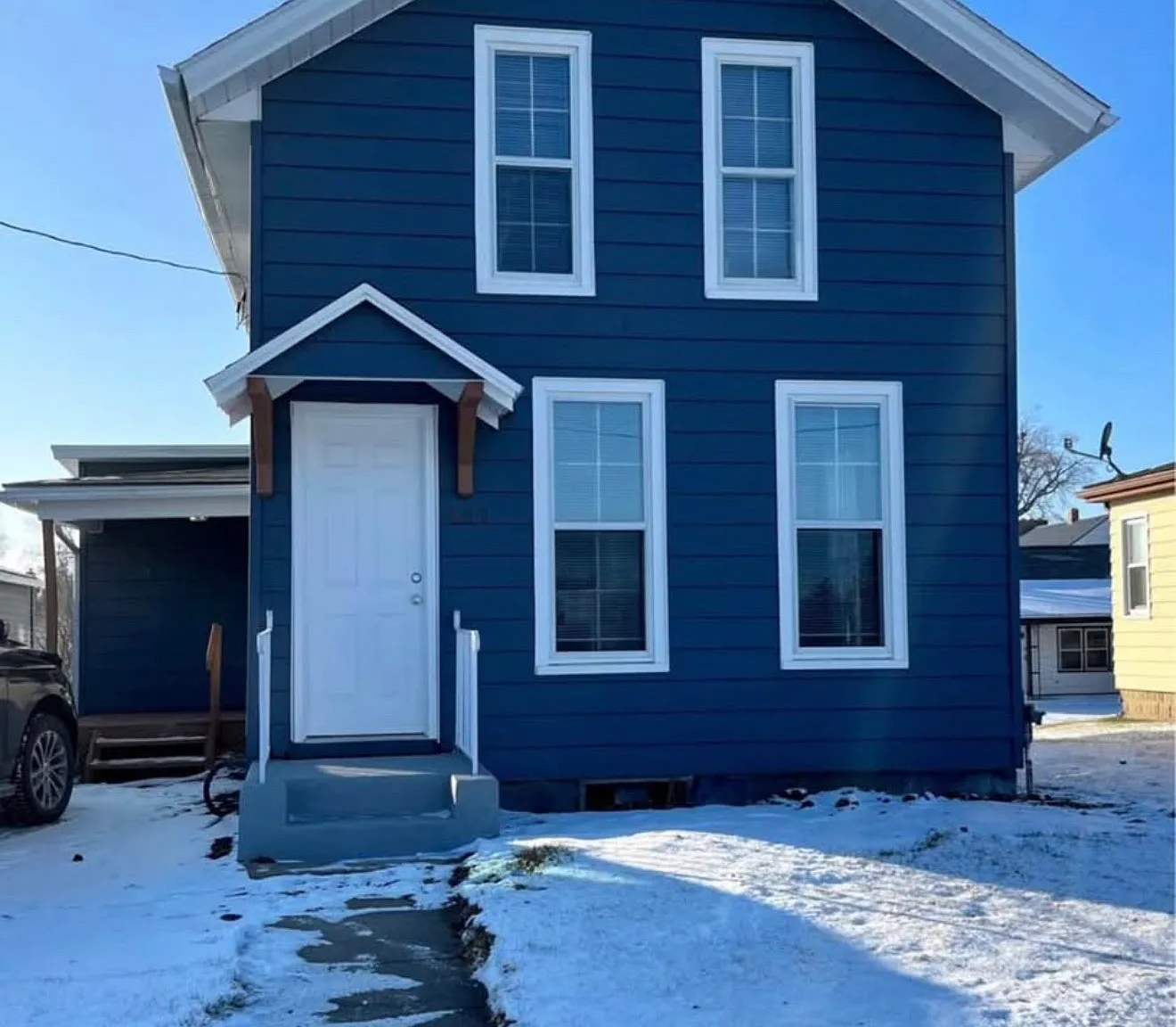 3 bed, 1171 sqft, $1,300 — Photo 1