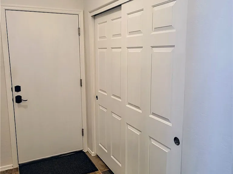 6868 Sky Pointe Dr #1047 — Photo 40
