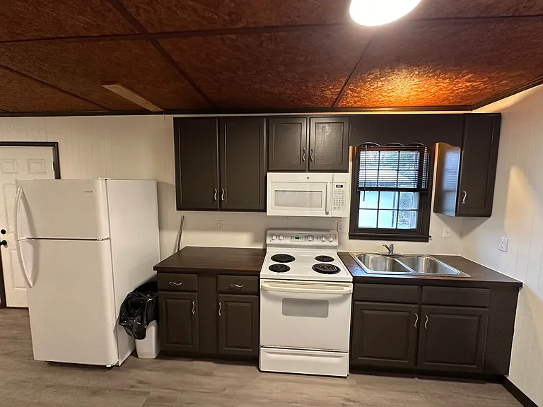 2568 Sowell Mill Pike — Photo 4