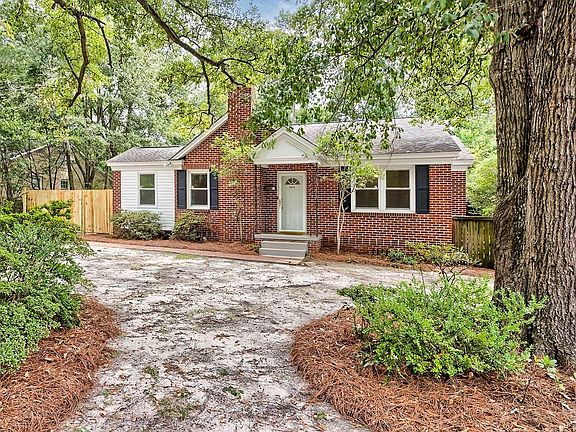 5th image of 2524 Craig Rd