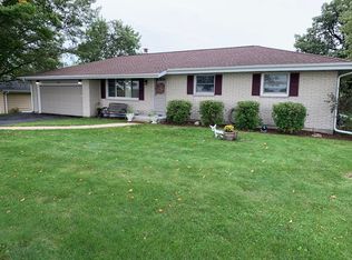 12997 Ellen Dr, Genoa, IL 60135