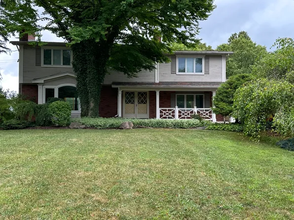 6825 Dutch Hill Rd, Fayetteville, NY 13066