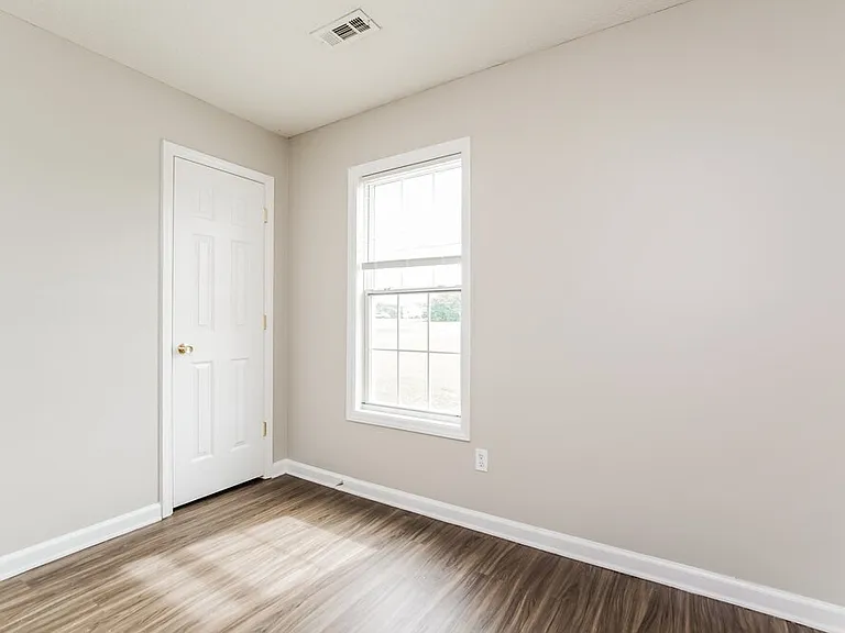 357 Ogburn Rd — Photo 10