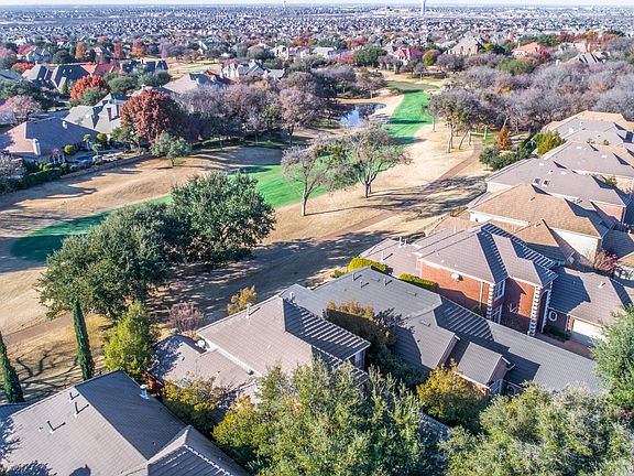 2nd image of 18 Fairway Dr