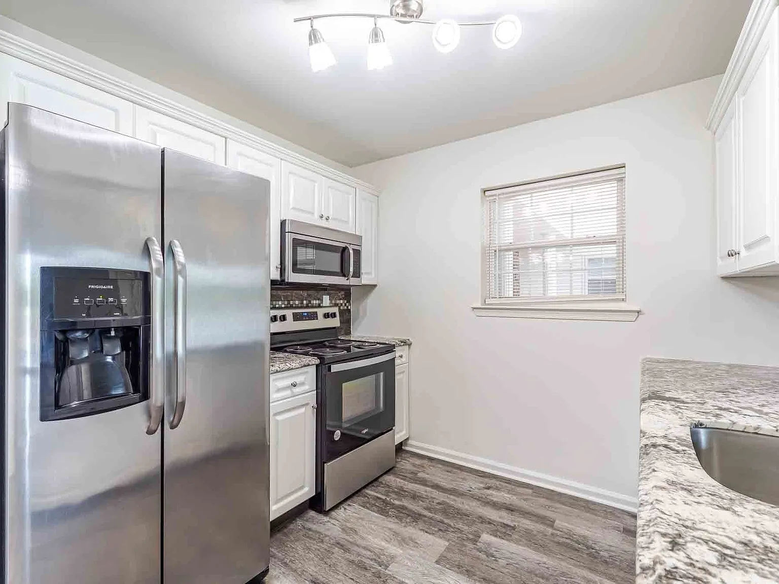 Abrams Run Apartment Homes — Photo 3