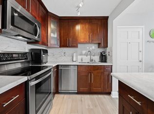 1839 Middle River Dr #105, Fort Lauderdale, FL 33305