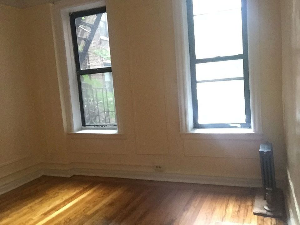 2nd image of 35 Hillside Ave APT 3H