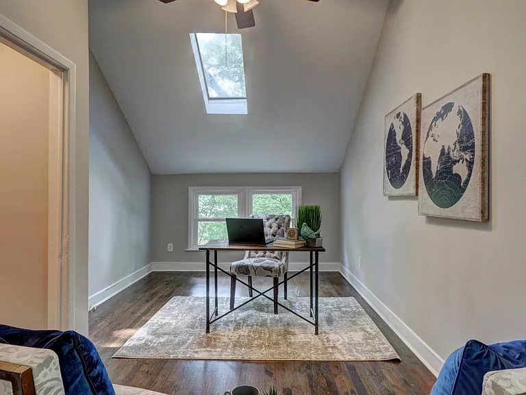 1254 Kingsley Cir — Photo 34