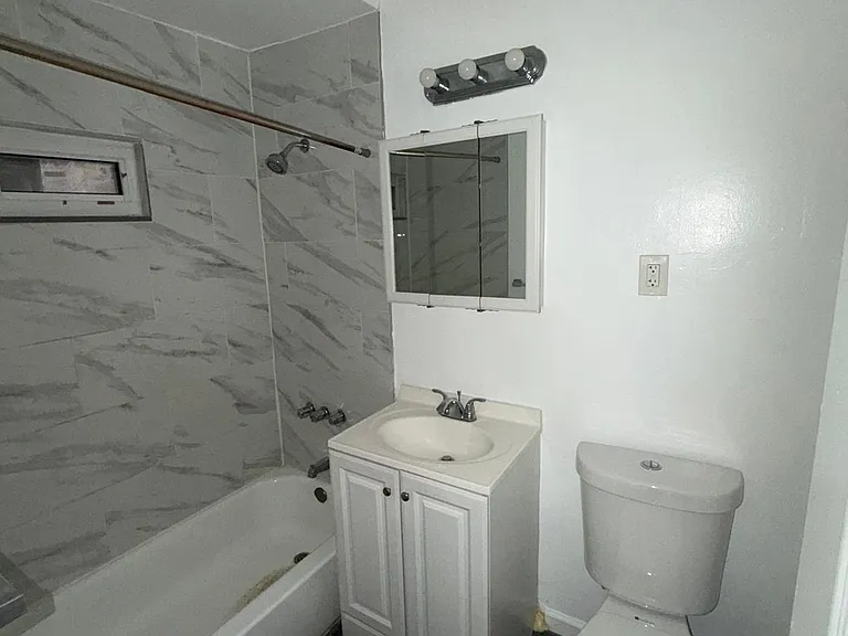574 Stuyvesant Ave #34 — Photo 4