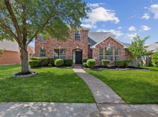 7413 Maplewood Dr, Rowlett, TX 75089