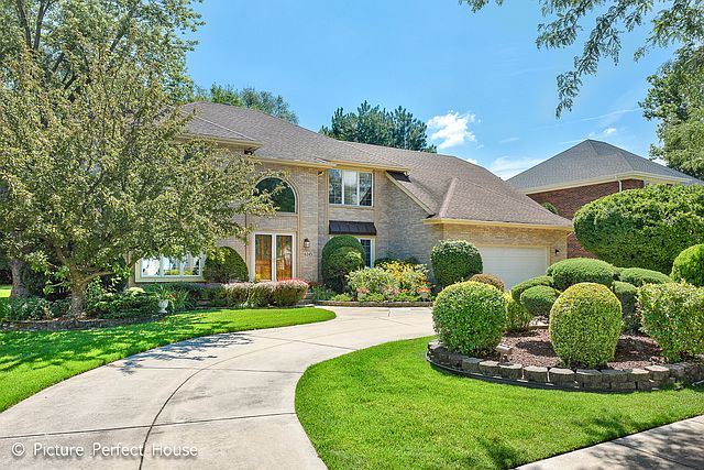1st image of 6245 Squire Ln