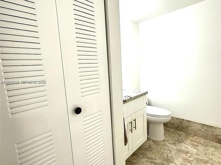 850 SW 138th Ave #307D — Photo 13