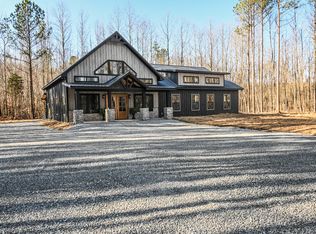 4959 Lick Creek Rd, Linden, TN 37096