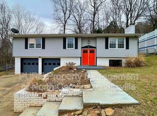 68 Wake Robin Way, Asheville, NC 28805