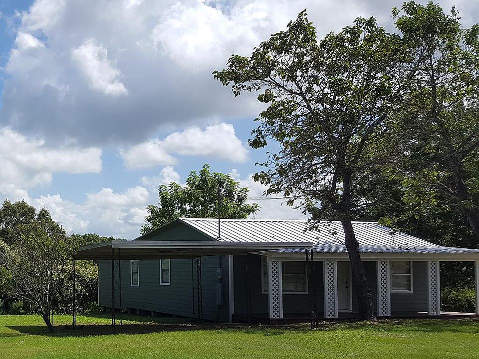 1st image of 3200 Robin Ln