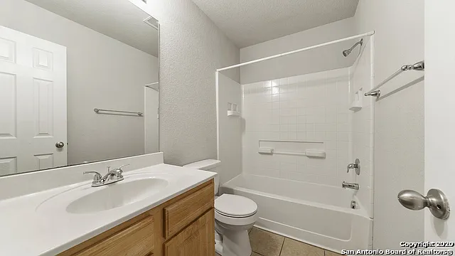 10306 Pinehurst Run — Photo 17