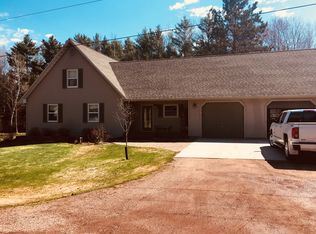 1002 Lakeview Dr, Ashland, WI 54806